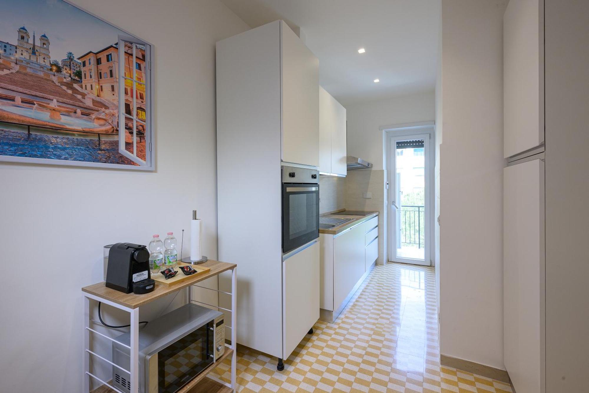 Luxury Suite-metro Malatesta Apartment